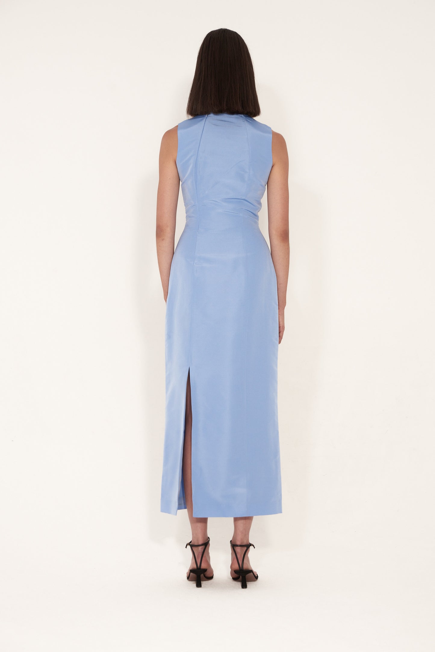 Classic dress in silk Faille