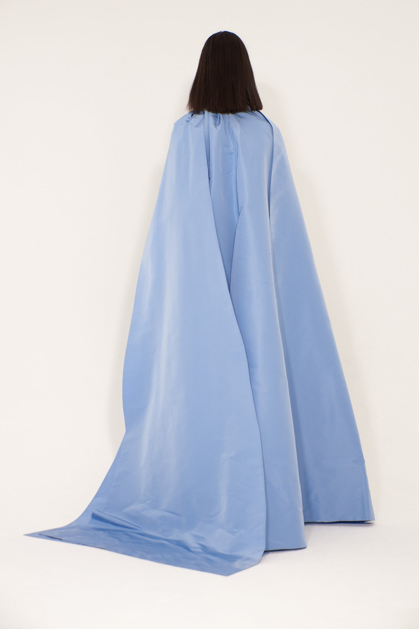 Wrap Voluminous Cape in silk Faille
