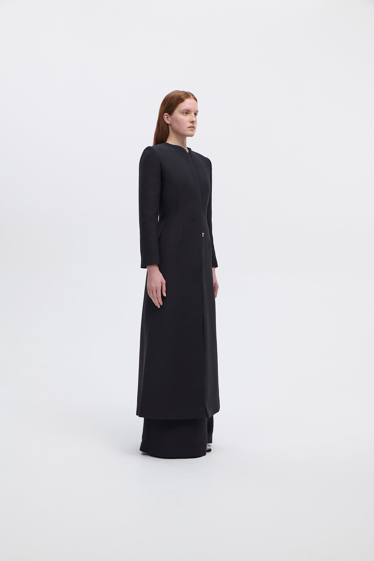 Long coat with trouser in black silkwool