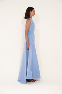 Voluminous gown in silk Faille with back long tie