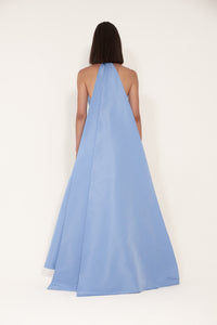 Voluminous gown in silk Faille with back long tie