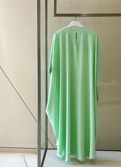 Classic caftan in silk crepe with neck and sleeves embellishment